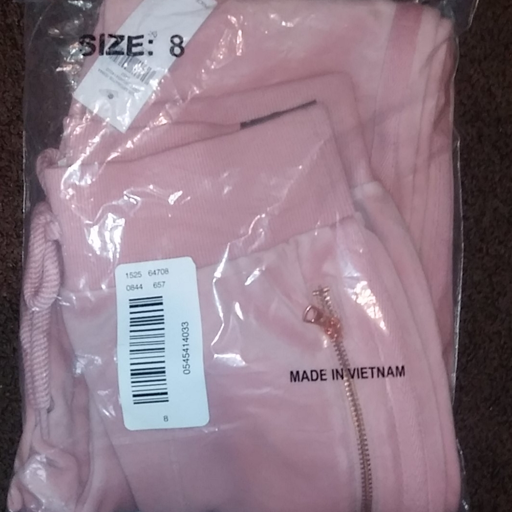 2 Brand New Girls Justice Pants with shirt